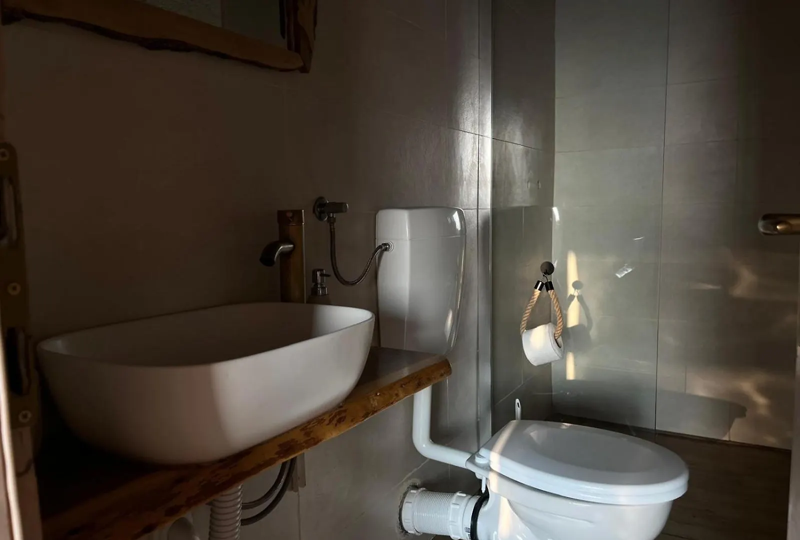 Πανσιόν Robinson House Ruza Ξενοδοχείο Neviđane Κροατία
